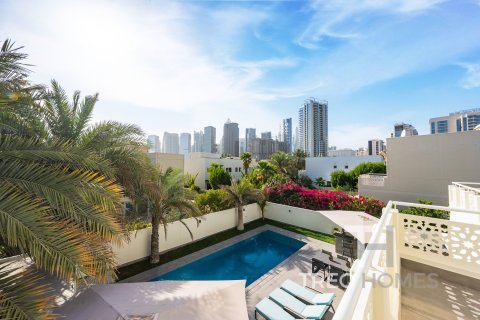 Villa de 4 dormitorios en Meadows, UAE No. 81764 23