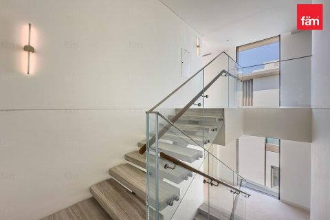 3 bedrooms Villa in Dubai, UAE No. 166318 19
