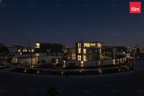 3 bedrooms Villa in Dubai, UAE No. 166318 30