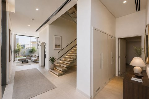 3 bedrooms Villa in Dubai, UAE No. 166318 7