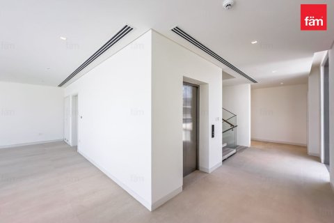 3 bedrooms Villa in Dubai, UAE No. 166318 15