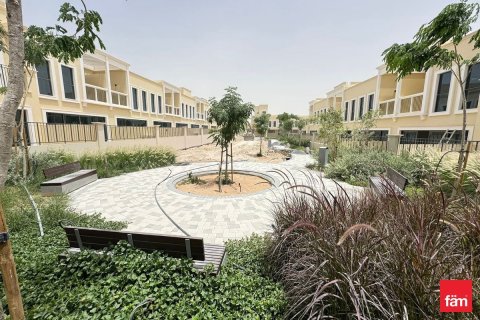 Townhouse de 4 dormitorios en Dubai, UAE No. 166321 12