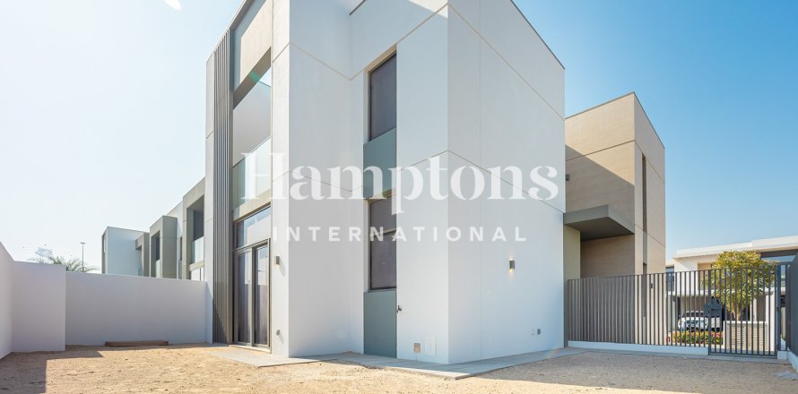 Townhouse de 4 chambres à Ruba, UAE No. 162202