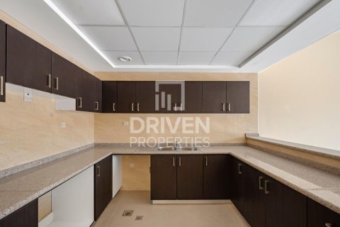 Villa de 4 dormitorios No. 121731 19