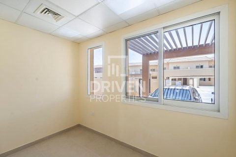 Villa de 4 dormitorios No. 121731 17