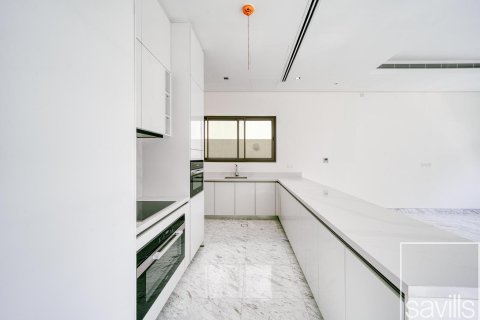 5 غرفة نوم  فيلا في District One, الإمارات العربية المتحدة رقم 136729 16