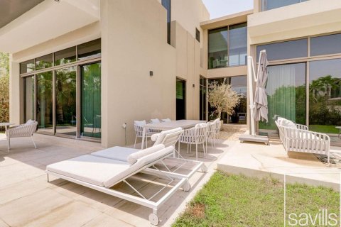 4 غرف نوم فيلا في Golf Place, الإمارات العربية المتحدة رقم 136727 23