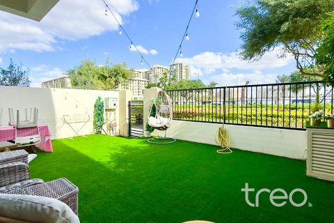 Villa de 3 dormitorios en Town Square, UAE No. 173686 4