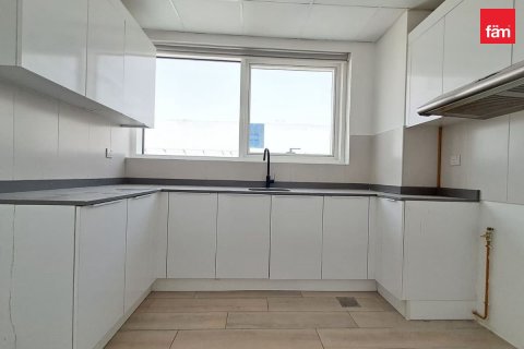 2 bedrooms Apartment in Dubai, UAE No. 168745 6