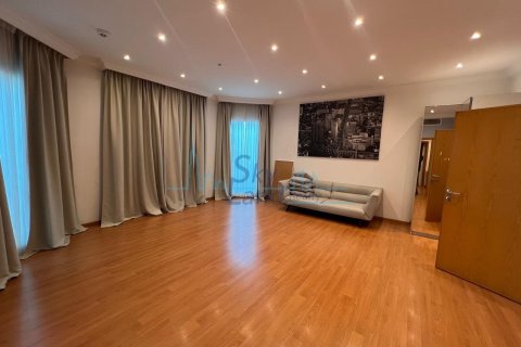 1 room Commercial Villa in Jumeirah, UAE No. 135277 6