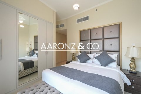 Apartment de 3 dormitorios en Damac Heights, UAE No. 136859 6