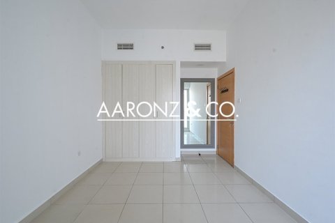 2 bedrooms Apartment in Jumeirah Lake Towers, UAE No. 136863 4