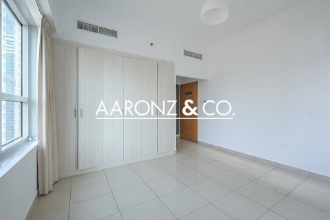 2 bedrooms Apartment in Jumeirah Lake Towers, UAE No. 136863 3
