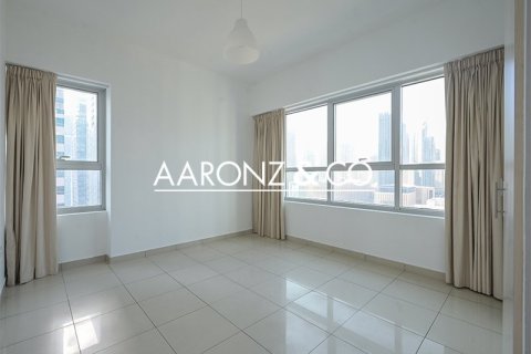 2 bedrooms Apartment in Jumeirah Lake Towers, UAE No. 136863 6
