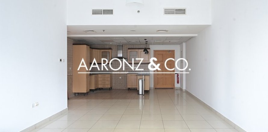 2 bedrooms Apartment in Jumeirah Lake Towers, UAE No. 136863