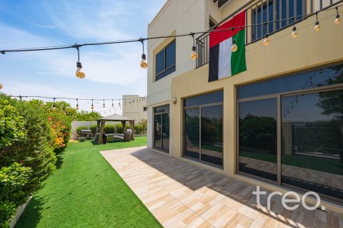 Townhouse de 4 dormitorios en Naseem Townhouses, UAE No. 188036 22