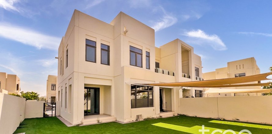 4 bedrooms Townhouse in Mira Oasis, UAE No. 188039