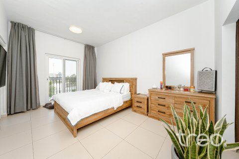 Townhouse de 3 dormitorios en Dubai, UAE No. 188033 14