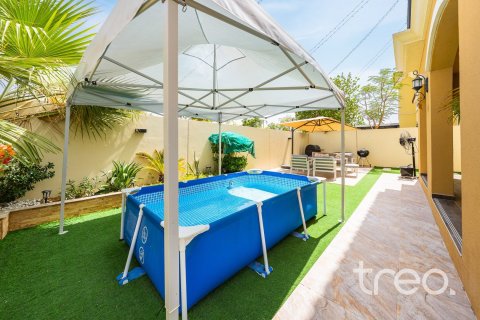 Townhouse de 3 dormitorios en Dubai, UAE No. 188033 21