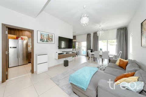 Townhouse de 3 dormitorios en Dubai, UAE No. 188033 5