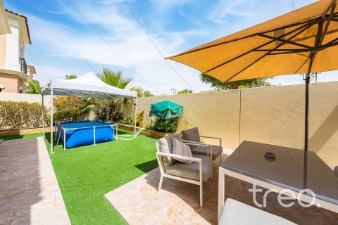 Townhouse de 3 dormitorios en Dubai, UAE No. 188033 19
