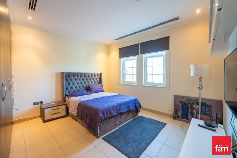 Villa de 3 dormitorios en Dubai, UAE No. 140607 11