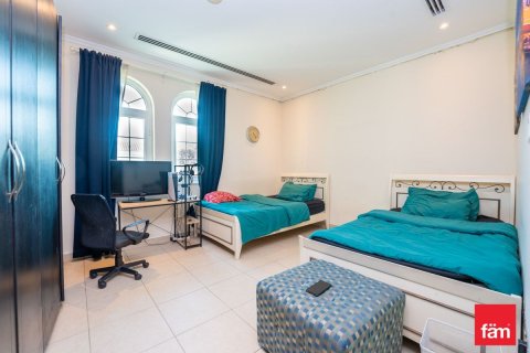 Villa de 3 dormitorios en Dubai, UAE No. 140607 12