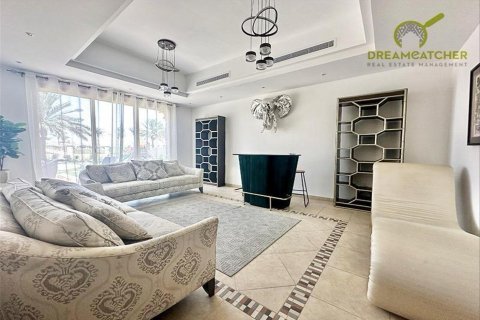 Villa de 5 dormitorios en Al Hamra Village, UAE No. 75273 9