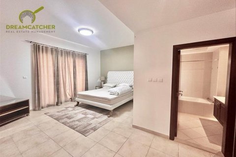 Villa de 5 dormitorios en Al Hamra Village, UAE No. 75273 16
