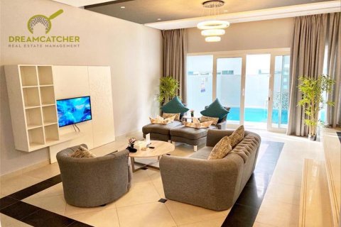 Villa de 3 dormitorios en Al Hamra Village, UAE No. 75267 6