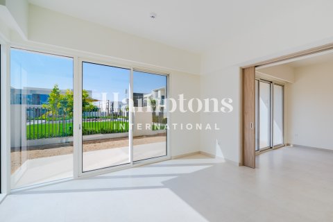 4 bedrooms Townhouse in The Valley, UAE No. 127594 3