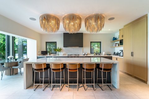 Вилла с 6 спальнями в Дубай, ОАЭ №147084 10