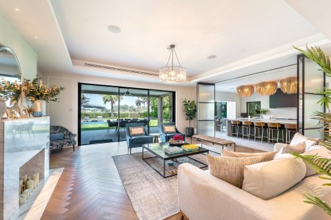 Вилла с 6 спальнями в Дубай, ОАЭ №147084 8