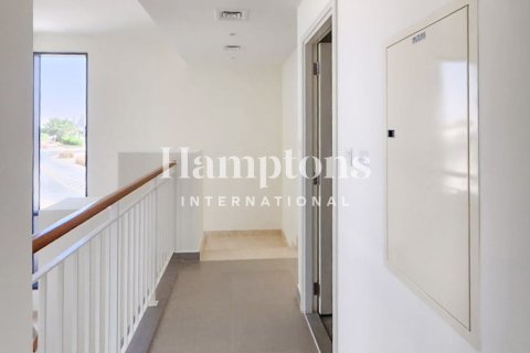 Villa de 4 dormitorios en Maple 3, UAE No. 151331 15