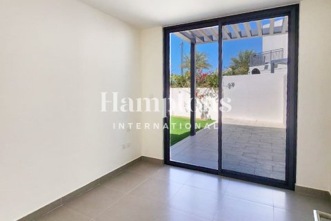Villa de 4 dormitorios en Maple 3, UAE No. 151331 20