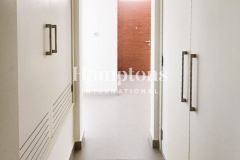 Villa de 4 dormitorios en Maple 3, UAE No. 151331 8