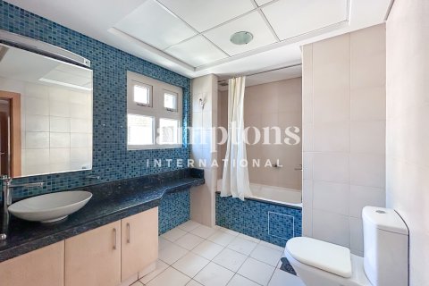 Apartment de 4 dormitorios en FIVE Palm Jumeirah, UAE No. 151336 10