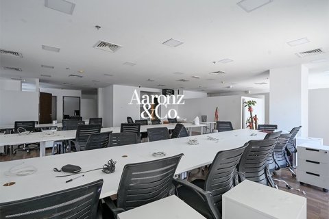 235m² Office in Business Bay, UAE No. 166367 3