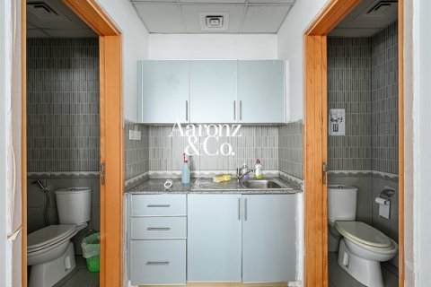 235m² Office in Business Bay, UAE No. 166367 11