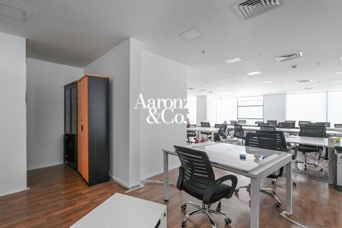 235m² Office in Business Bay, UAE No. 166367 6