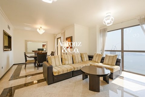 Apartment de 2 dormitorios en Jumeirah Beach Residence, UAE No. 166366