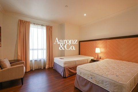 Apartment de 2 dormitorios en Jumeirah Beach Residence, UAE No. 166366 8