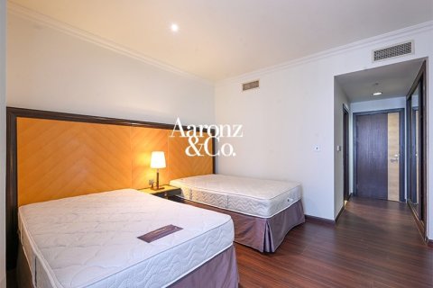 Apartment de 2 dormitorios en Jumeirah Beach Residence, UAE No. 166366 9