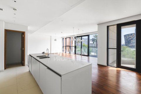 3 bedrooms Apartment in City Walk, UAE No. 206530 5