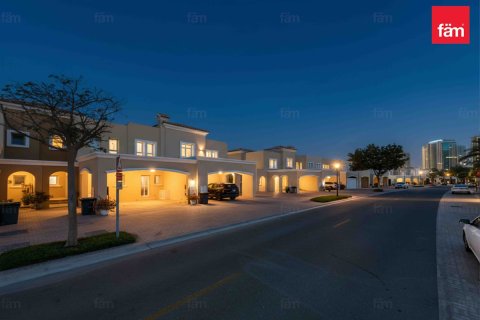 4 bedrooms Villa in Dubai, UAE No. 164806 31