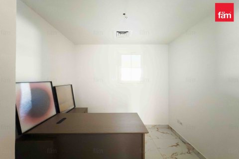 4 bedrooms Villa in Dubai, UAE No. 164806 25