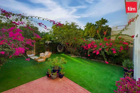 4 bedrooms Villa in Dubai, UAE No. 164806 30