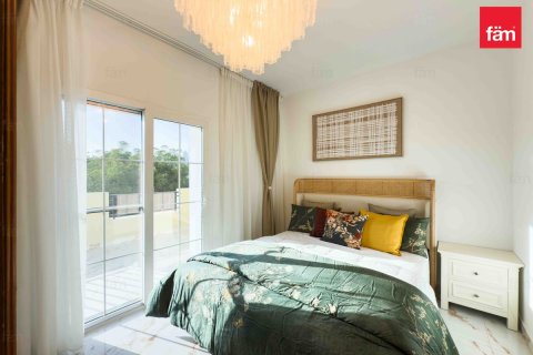 4 bedrooms Villa in Dubai, UAE No. 164806 13