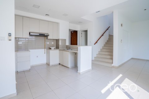 Townhouse de 3 dormitorios en Hayat Townhouses, UAE No. 174204