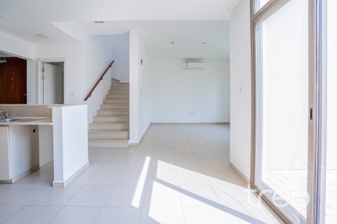 Townhouse de 3 dormitorios en Hayat Townhouses, UAE No. 174204 8
